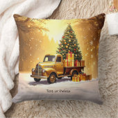Gold Truck Christmas Tree Holiday Throw Pillow クッション (ブランケット)