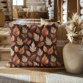 Golden Amber Brown Autumn Leaf Pattern クッション
