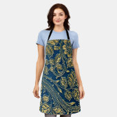 Golden Blossom Elegance  エプロン (着用した状態)