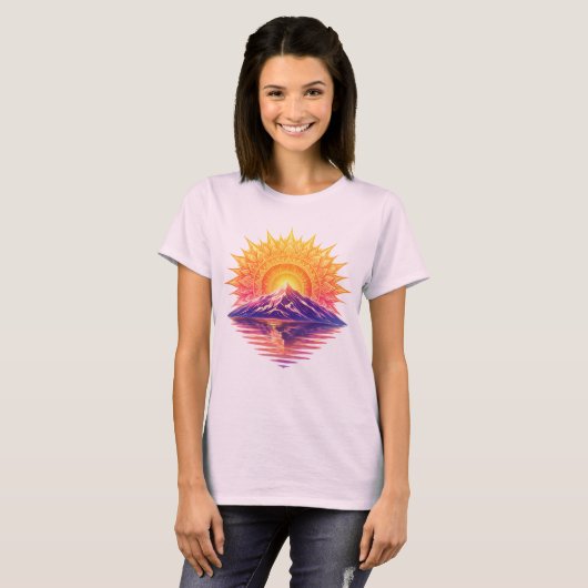 Golden Boho Mandala Sun Mountain Sunset Reflection Tシャツ (正面フル)