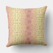 Golden Brick Wall – Symmetrical Architectural Patt クッション (裏面)