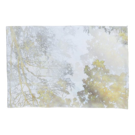 Golden Broadleaf Glow 枕カバー (正面)