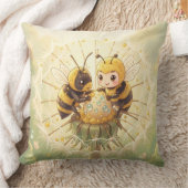 Golden Bumblebee in Bloom Dance.5 クッション (ブランケット)