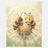 Golden Bumblebee in Bloom Dance.5 フリースブランケット (正面)