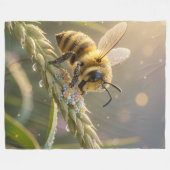 Golden Bumblebee in Bloom Dance.7 フリースブランケット (正面(横))
