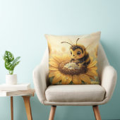 Golden Bumblebee in Bloom Dance.9 クッション (椅子)