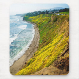 Golden Coastline in Bloom マウスパッド