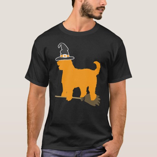 Golden Doodle Dog Halloween Witch Tシャツ (正面)