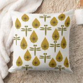 Golden Fireflies and Petal Glow Pattern クッション (ブランケット)