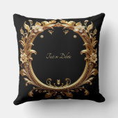 Golden Floral Ornate Frame Throw Pillow クッション (裏面)