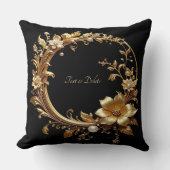 Golden Floral Ornate Frame Throw Pillow クッション (正面)