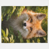 Golden forest guardian majestic red fox fleece thr フリースブランケット (正面(横))