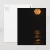 golden full moon over ocean ポストカード (正面/裏面)