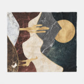 Golden Giraffe Desert Landscape & Marble Mountain フリースブランケット (正面(横))