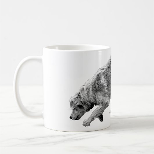 Golden Glide in Soft Winter Tones コーヒーマグカップ (左)