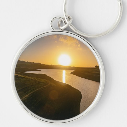 Golden Hour Glow at Baitings Reservoir キーホルダー (正面)
