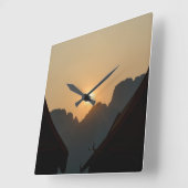 Golden light on the peaks: sunset in Vang Vieng スクエア壁時計 (傾斜)