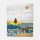 Golden Meadow with Tree and Deer フリースブランケット (正面)