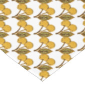 Golden Metallic Cherries Pattern テーブルクロス (アングル)