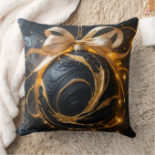 Golden Ornament Glamour Throw Pillow クッション (ブランケット)