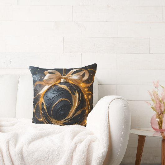 Golden Ornament Glamour Throw Pillow クッション (ソファ)