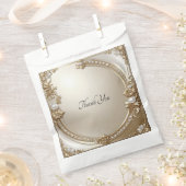 Golden Ornate Frame with Pearls Favor Bag フェイバーバッグ (クリップ留めされた状態)