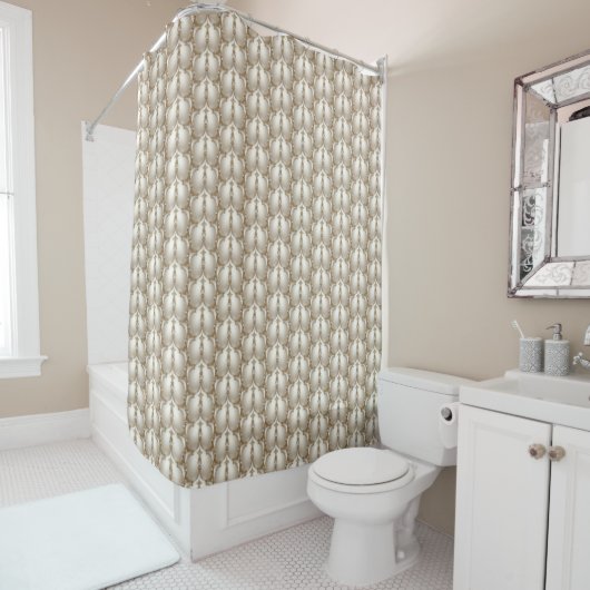 Golden Ornate Frame with Pearls Shower Curtain シャワーカーテン (インサイチュ)