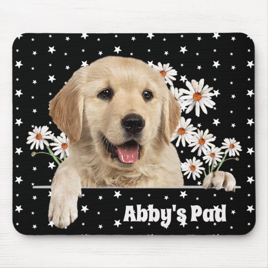 Golden Retriever and Daisies on Stars マウスパッド (正面)