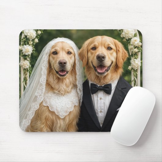 Golden Retriever Bride and Groom マウスパッド (マウス)