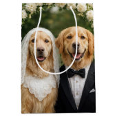 Golden Retriever Bride and Groom Portrait ミディアムペーパーバッグ (正面)