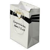 Golden Retriever Bride and Groom Portrait ミディアムペーパーバッグ (裏面アングル)