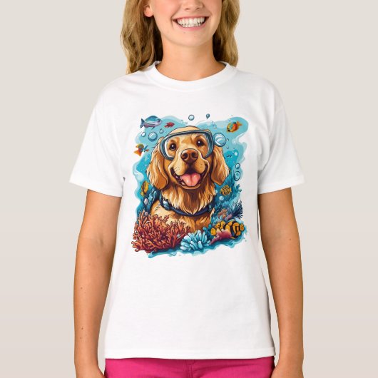 Golden Retriever Dog Snorkeling Coral Reef Tシャツ (正面)