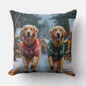 Golden Retriever Dogs Christmas Snow Holiday クッション (正面)