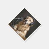 Golden Retriever Hosting a Podcast スタンダードカクテルナプキン (角)