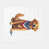 Golden Retriever July 4th Vintage Patriotic Tee 2 フリースブランケット (正面(横))