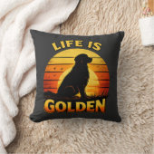 Golden retriever life is golden sunset dog pillow クッション (ブランケット)