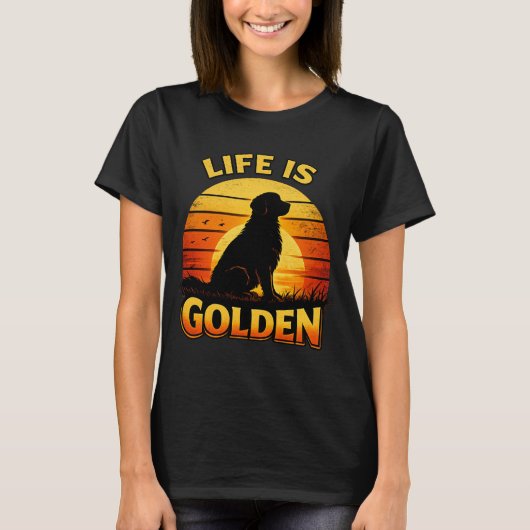 Golden retriever life is golden sunset dog shirt tシャツ (正面)