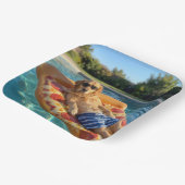 Golden Retriever on a Pizza Slice Pool Float ペーパープレート (傾斜あり)