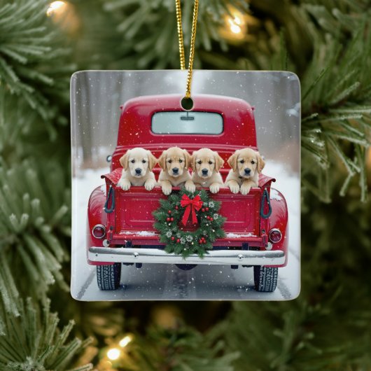 Golden Retriever Puppies In Christmas Truck セラミックオーナメント (ツリー)