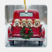 Golden Retriever Puppies In Christmas Truck セラミックオーナメント (正面)