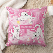 Golden Retriever Puppy in Pink Garden クッション (ブランケット)