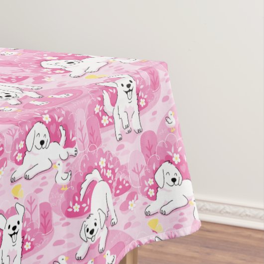 Golden Retriever Puppy in Pink Garden テーブルクロス (インサイチュ)