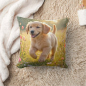 Golden Retriever Puppy Running In a Meadow クッション (ブランケット)