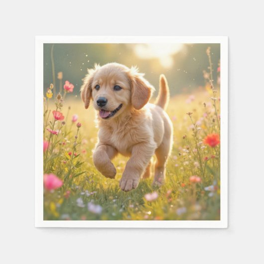 Golden Retriever Puppy Running In a Meadow スタンダードカクテルナプキン (正面)