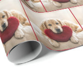 Golden Retriever With a Red Heart Pillow ラッピングペーパー (ロールコーナー)