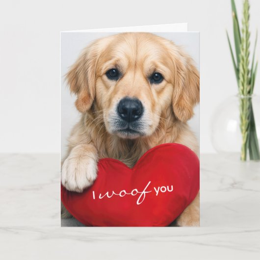 Golden Retriever With Valentine Heart Pillow カード (正面)