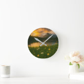 Golden Serenity: Mountain Lake  ラウンド壁時計 (ホーム)