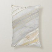 Golden Veined Carrara Marble Texture アクセントクッション (正面(垂直))
