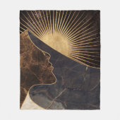 Golden Woman Illusion with Sun and Marble Textures フリースブランケット (正面)