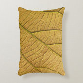Golden yellow leaf pattern in the morning. アクセントクッション (正面(垂直))